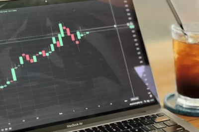IHSG Bakal Menguat, Cek Analisa Saham Hari ini 6 Februari 2025: TLKM, BRMS dan SCMA