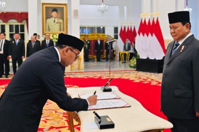 Presiden Prabowo Lantik Brian Yuliarto sebagai Mendiktisaintek