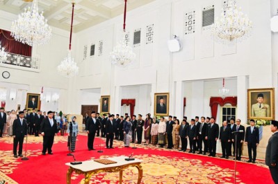 Presiden Prabowo Lantik Kepala dan Wakil Kepala Badan di Istana Negara