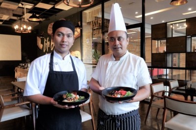 ASTON Inn Pandanaran Semarang Suguhkan Paket Buka Puasa Menu Internasional