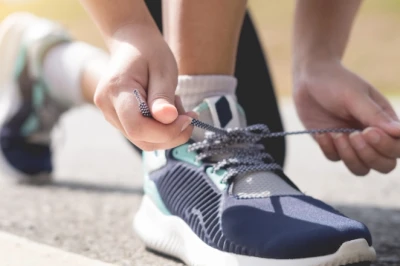 10+ Sepatu Running Lokal Terbaik 2025, Cocok untuk Koleksi!