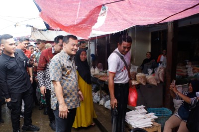Pastikan Harga Pangan Terjaga Selama Ramadan, Ahmad Luthfi Pantau Pasar Tradisional