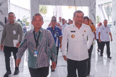 Gubernur Jateng Sebut Industri Tembakau di Kudus Berencana Tampung 2.000 Eks Buruh Sritex