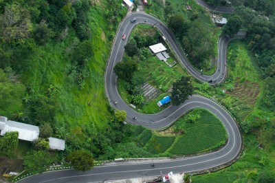 Pemprov Jateng juga Upayakan Jalan Menuju Lokasi Wisata Liburan Lebaran 2025Tanpa Lubang