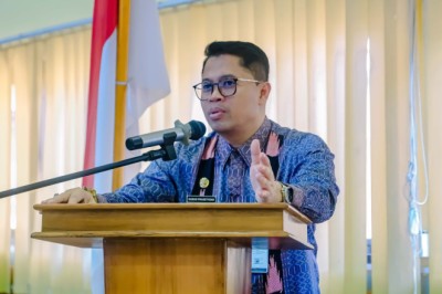 Jelang Lebaran, Wali Kota Magelang Salurkan Bantuan Beras