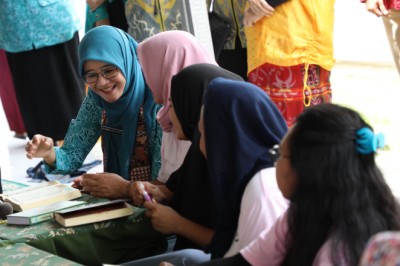 Tinjau Lapas Perempuan, Nawal Sempatkan Ngaji Bareng Warga Binaan