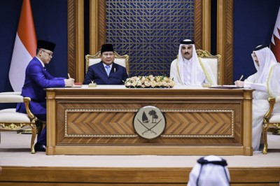 Presiden Prabowo dan Emir Qatar Saksikan Penandatanganan MoU Dialog Strategis RI–Qatar