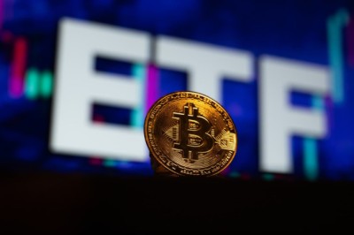 Kabar Terbaru: SEC AS Tunda Keputusan ETF Bitcoin dan Ethereum, Apa Dampaknya?