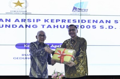 Sekretariat Dukungan Kabinet, Kemensetneg Serahkan Arsip Kepresidenan Statis Undang-Undang Tahun 2005 s.d. 2008 ke Arsip Nasional