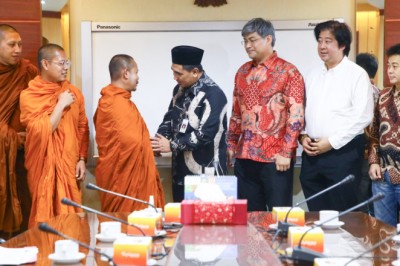 Sambut Panitia Waisak-Thudong, Taj Yasin: Perkuat Toleransi dan Kolaborasi Lintas Agama