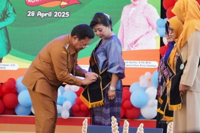 Retno Robby Dikukuhkan Bunda PAUD Salatiga, Siap Perkuat Fondasi Pendidikan Sejak Dini