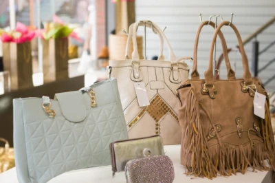 Cek 15 Rekomendasi Brand Tas Lokal Terbaik di 2025