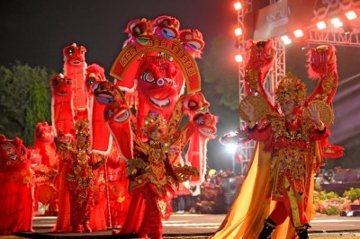 Berlangsung Meriah, Semarang Night Carnival 2025 Hibur dan Pukau Masyarakat