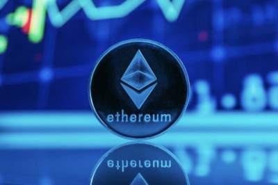 Ethereum (ETH) Menunjukkan Potensi Kenaikan Menuju Rp32,9 Juta Menurut Analis