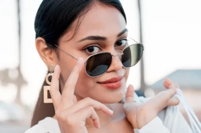 10 Rekomendasi Brand Kacamata Lokal Terbaik yang Fashionable