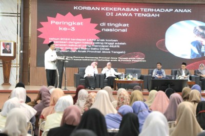 Wujudkan Pesantren Ramah Anak, Taj Yasin Ajak Santri Perangi Kekerasan dan Perundungan