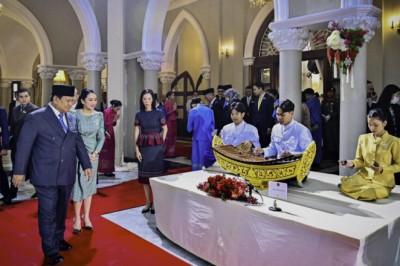 Momen Hangat Diplomasi Budaya: PM Paetongtarn Ajak Presiden Prabowo Kunjungi Pameran Seni dan Kuliner Thailand