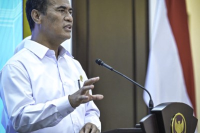 Mentan Laporkan Swasembada Beras Lebih Cepat dari Target Presiden
