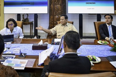 Presiden Prabowo Gulirkan Paket Stimulus Ekonomi Rp24,44 Triliun untuk Jaga Momentum Pertumbuhan