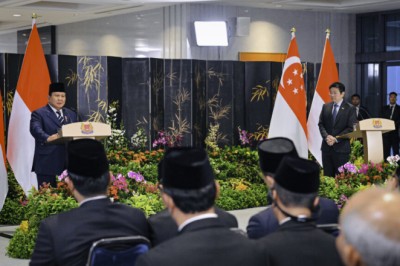 Presiden Prabowo Tegaskan Komitmen Perkuat Kerja Sama dengan Singapura Lewat Leaders’ Retreat Perdana