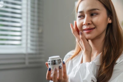 10 Rekomendasi Moisturizer Lokal Berkualitas dengan Harga Lebih Hemat