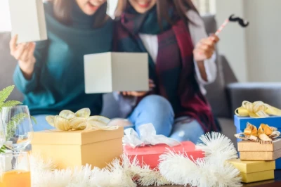 30+ Rekomendasi Kado untuk Sahabat Perempuan, Lebih Hemat!