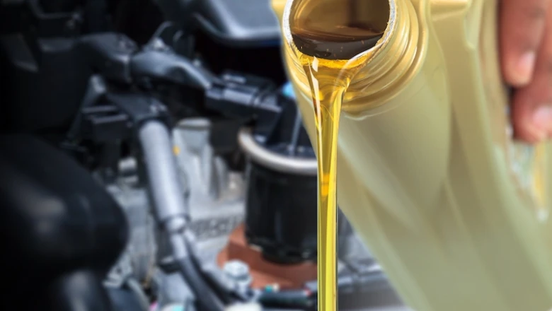 15 Rekomendasi Oli Motor Matic Terbaik, Lebih Hemat!