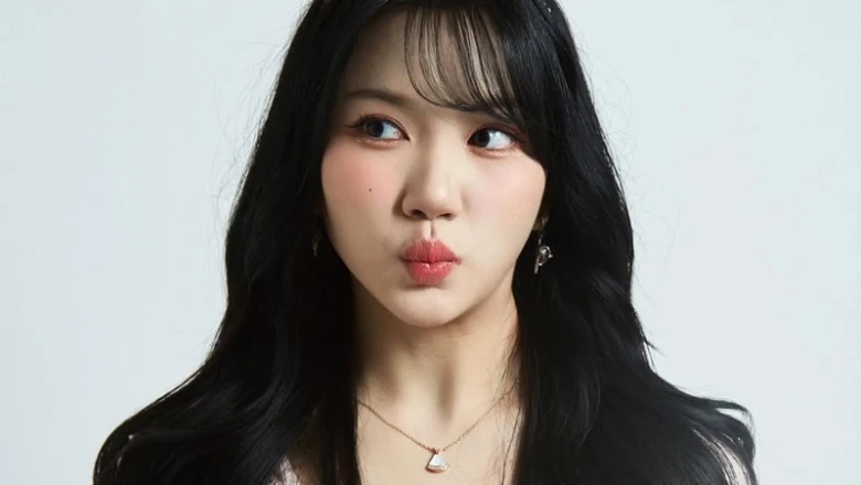 15 Foto Marsha JKT48 yang Bikin Jatuh Hati, Tampil di MV Baru Shopee!