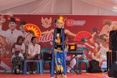Kemeriahan Gebyar Kemerdekaan Warga Jatisari Asri BSB Mijen Semarang: Budaya Identitas Bangsa