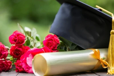 10+ Hadiah Wisuda untuk Cowok yang Unik dan Berkesan