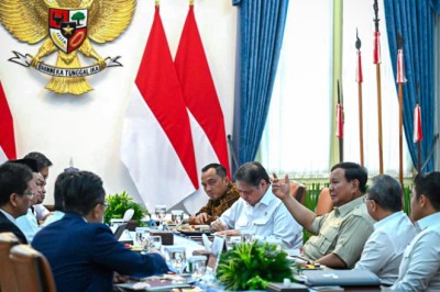 Rapat Terbatas di Istana, Presiden Prabowo Tekankan Percepatan Program Prioritas Nasional