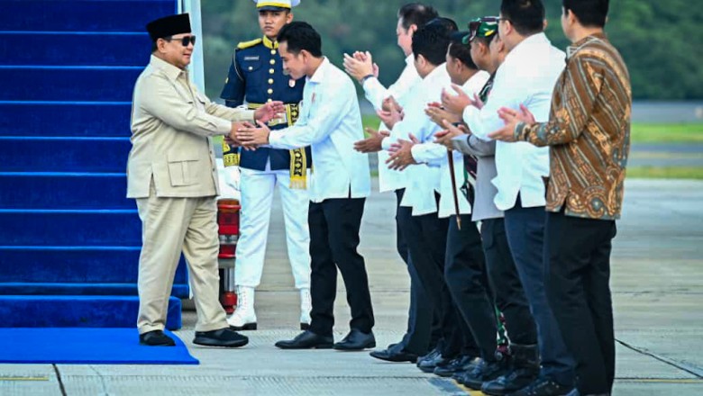 Presiden Prabowo Tiba di Tanah Air Usai Rampungkan Lawatan ke Empat Negara Mitra Strategis
