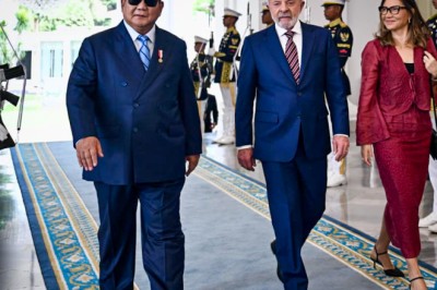 Hangat dan Meriah, Presiden Prabowo Sambut Presiden Lula da Silva dalam Upacara Kenegaraan di Istana Merdeka