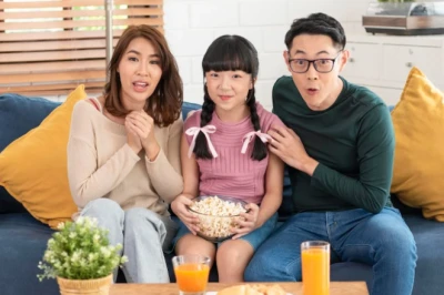 25+ Film Keluarga Terbaik, Wajib Masuk di Watchlist!