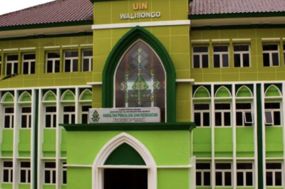 UIN Walisongo Gelar Doa Bersama dan Tabur Bunga untuk Enam Mahasiswa Korban Musibah KKN di Kendal