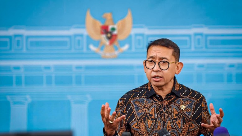 Jelang Hari Pahlawan, Presiden Prabowo Bahas Pemberian Gelar Kepahlawanan Nasional