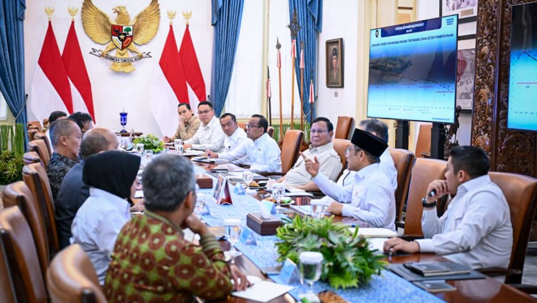 Presiden Prabowo Instruksikan Penguatan Pendidikan Vokasi dan Sekolah Terintegrasi untuk Atasi Kemiskinan