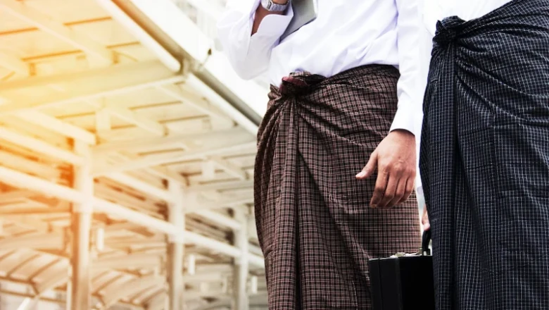 15 Merk Sarung Terbaik yang Modern untuk Kenyamanan Ibadah!