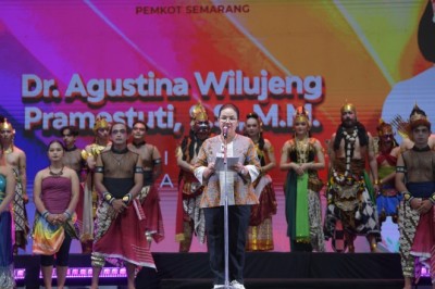 Luncurkan Antologi Cerpen 