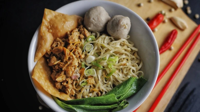 Cara Membuat Mie Ayam Bangka Sendiri di Rumah dengan Bumbu yang Enak