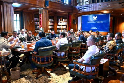 Presiden Prabowo Panggil Sejumlah Menteri, Bahas Penertiban Kawasan Hutan dan Pertambangan Ilegal