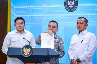 Presiden Prabowo Resmi Tandatangani Rehabilitasi Direksi ASDP Usai Kajian Mendalam DPR dan Pemerintah