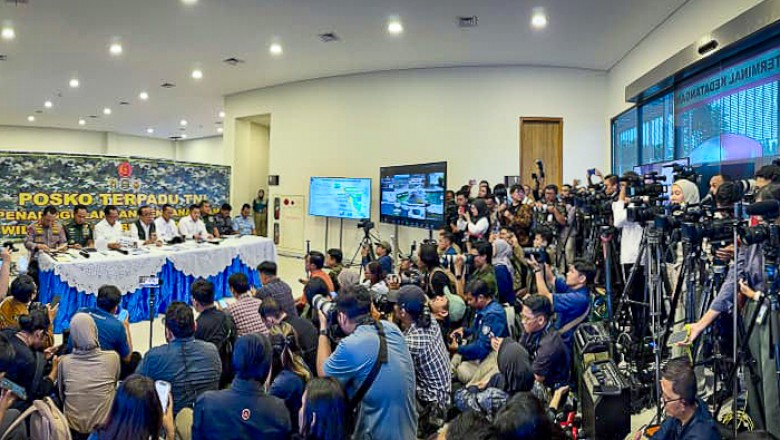 Pemerintah Pacu Pemulihan Sumatra: Listrik, Telekomunikasi, dan Logistik Diperbaiki dalam Waktu Singkat