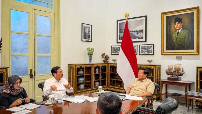 Presiden Prabowo Terima Laporan DEN, Bahas Penguatan Sektor Produktif