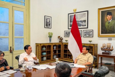 Presiden Prabowo Terima Laporan DEN, Bahas Penguatan Sektor Produktif