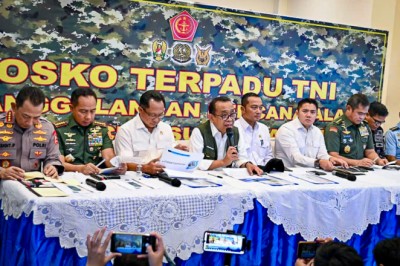 TNI dan Polri Kerahkan Armada Darat, Laut, dan Udara untuk Percepat Penanganan Bencana di Sumatra