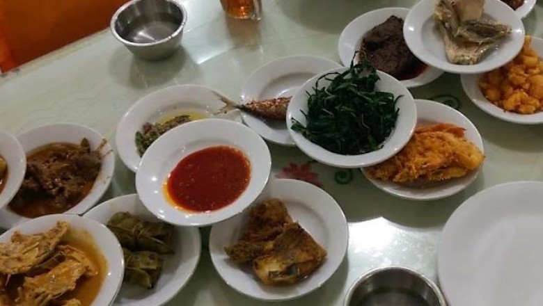 7 Rekomendasi Restoran Padang Terbaik di Semarang: Enak, Nyaman &amp; Mudah Dijangkau