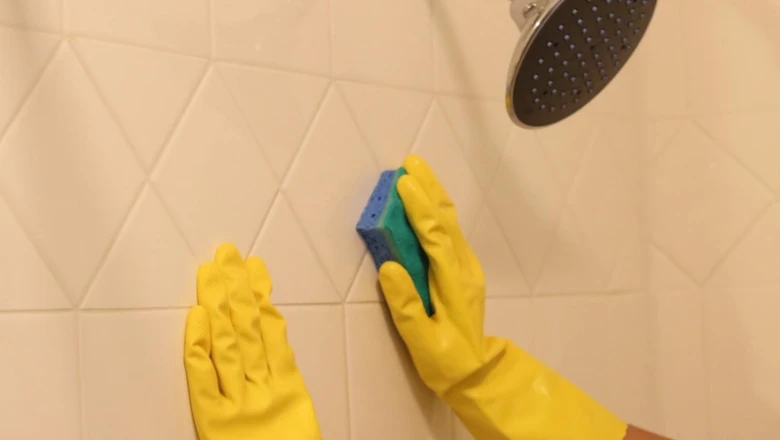 10 Rekomendasi Pembersih Kerak Kamar Mandi Terbaik, Ampuh!