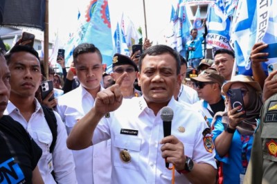 Resmi! UMP Jateng 2026 Naik 7,28 Persen Jadi Rp2,32 Juta, UMK Semarang Paling Tinggi