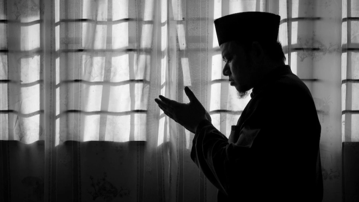 Bacaan Niat Sholat Subuh, Dzikir, dan Tata Caranya, Lengkap!
